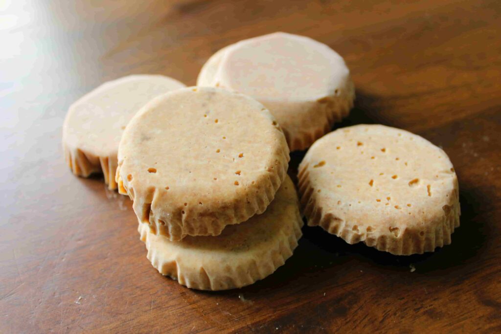 how to freeze and reactivate frozen sourdough starter